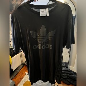Adidas tshirt